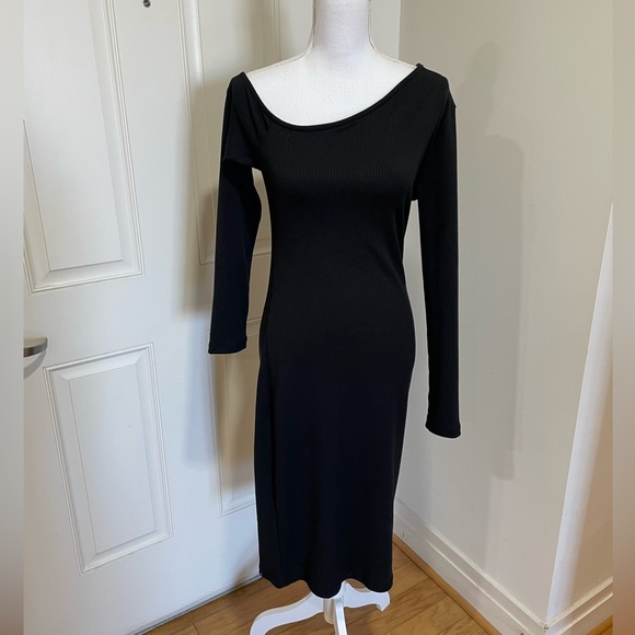 Vici Off Shoulder Bodycon Dress - Picture 1 of 8
